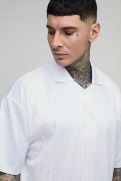 boohooMAN Haut De Football Oversize Ample À Rayures Avec Panneau En Dentelle Tall<Homme T-Shirts Tall|Tout Afficher