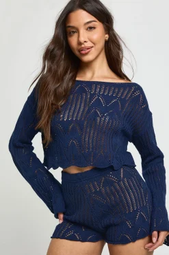 Haut De Plage En Crochet À Motifs Avec Encolure Bardot
