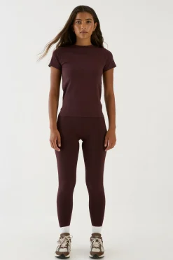 DSGN Studio Haut De Sport À Manches Courtes Ajusté Ultra Contour Sans Couture<Femme Vêtements De Sport|Dsgn Studio
