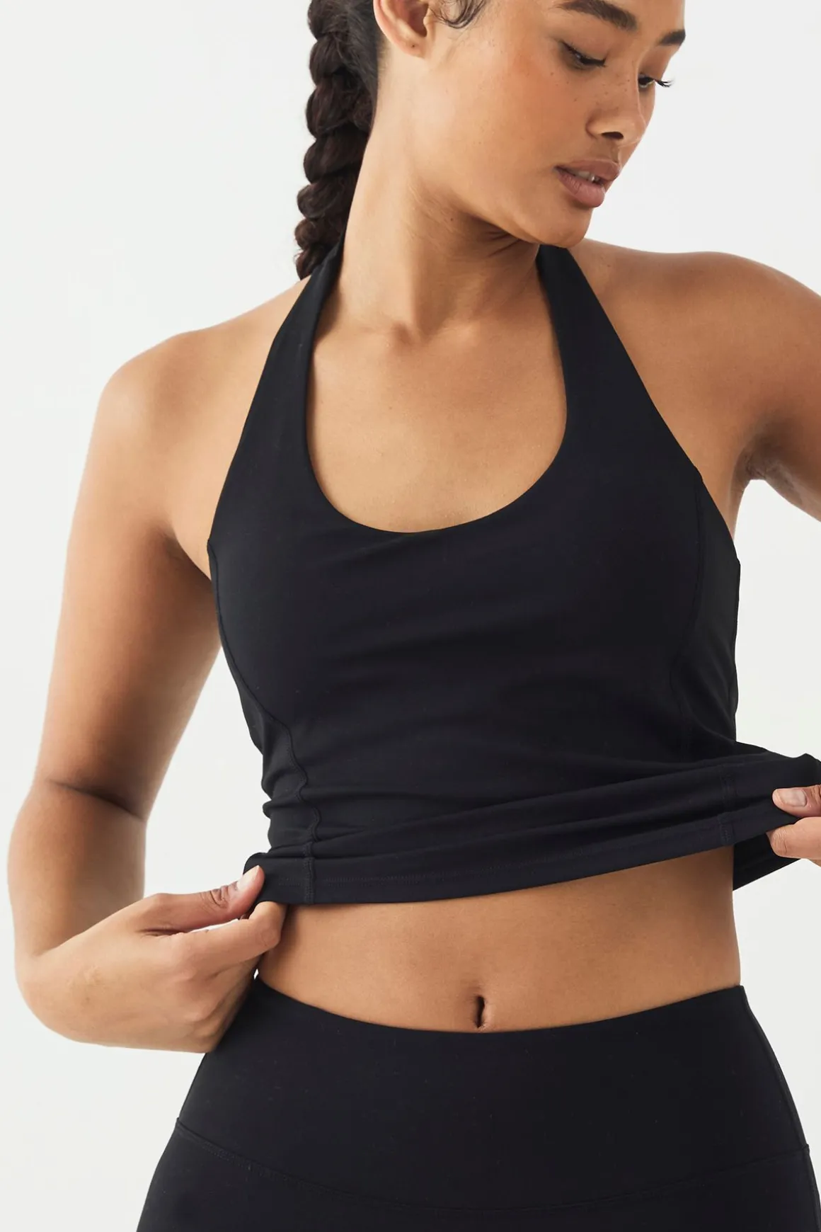 Haut de Sport DSGN Studio Ultra Sculpt à Détails de Coutures et Col Licou Rembourré