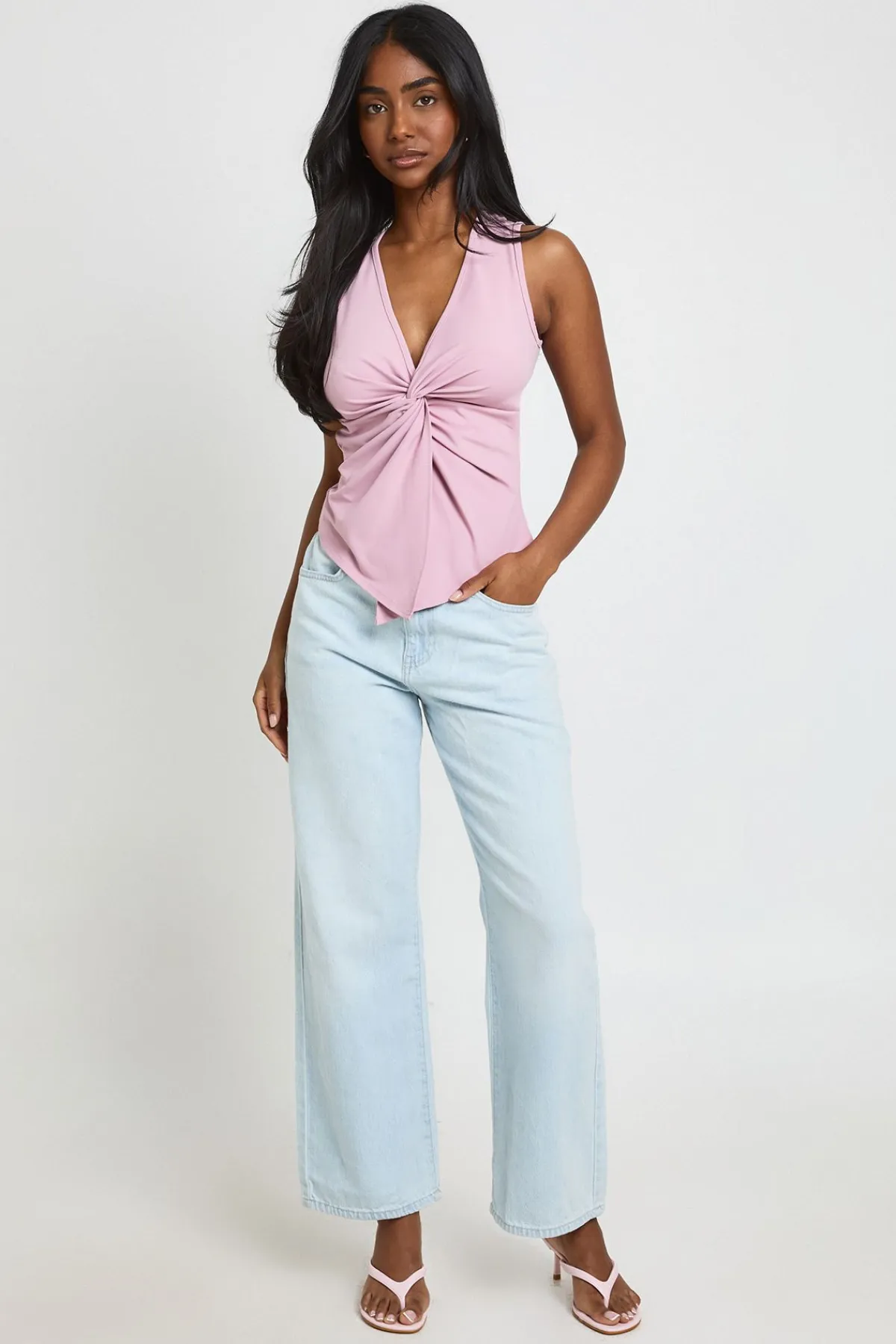 boohoo Haut De Yoga À Col V Avec Nœud Torsadé<Femme Tops