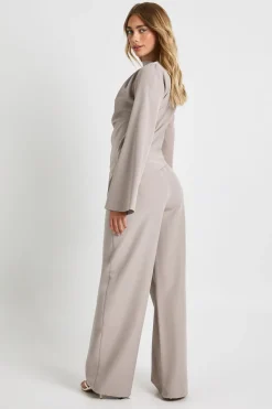 Haut drapé asymétrique & pantalon à jambes larges coordonné