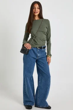 boohoo Haut à encolure bateau froncé à ourlet asymétrique<Femme Tops