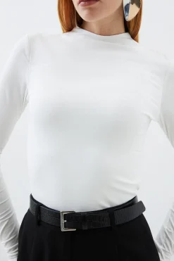 Haut en coton extensible à col entonnoir