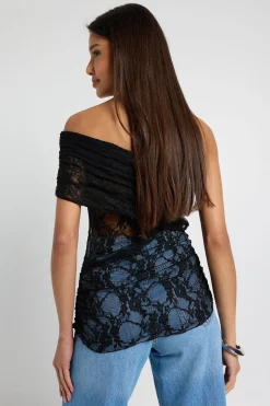 boohoo Haut En Dentelle Asymétrique<Femme Satin Et Dentelle|Tops