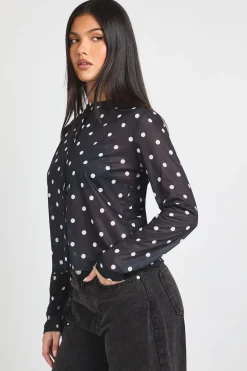 boohoo Haut en maille à imprimé à pois avec boutons traversants<Femme Pois|Tops