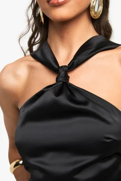 Haut en satin à bretelles nouées