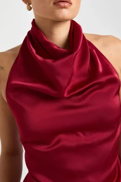 Haut En Satin À Col Bénitier Et Ourlet Asymétrique