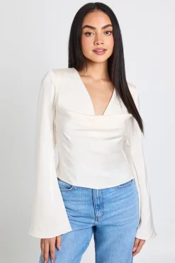 boohoo Haut En Satin À Manches Longues Et Col Drapé<Femme Satin Et Dentelle|Tops
