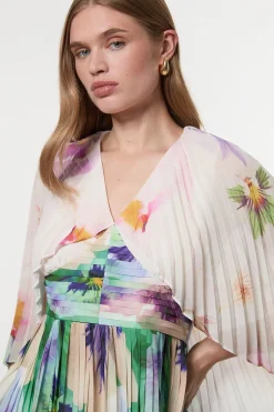 Haut en tissage à manches cape plissées et motif floral avec décolleté plongeant