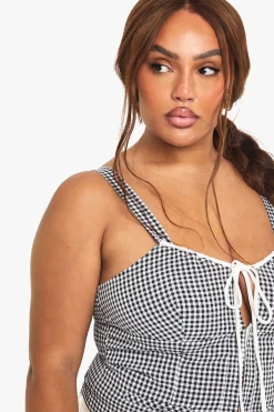 Haut Gingham à nouer sur le devant