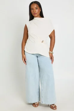 boohoo Haut Grande Taille Asymétrique Avec Bordure Dorée Martelée<Femme Tons Neutres|Tops