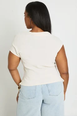boohoo Haut Grande Taille Asymétrique Avec Bordure Dorée Martelée<Femme Tons Neutres|Tops