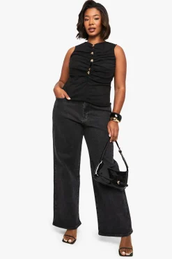 boohoo Haut grande taille à col en V et bouton doré<Femme Tops
