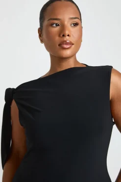 boohoo Haut Grande Taille Col Montant Slinky Mat Avec Nœud À L'épaule<Femme Tops