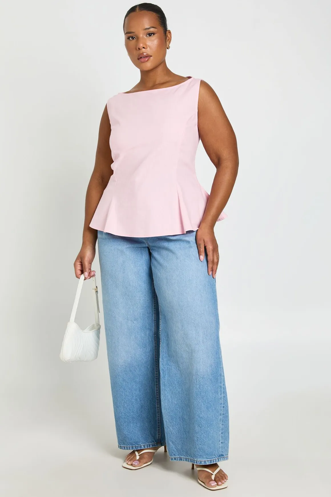 Haut Grande Taille À Encolure Bardot Et Basque Effet Lin