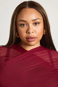 boohoo Haut Grande Taille à Encolure Croisée et Manches Longues<Femme Tops|Looks Bordeaux