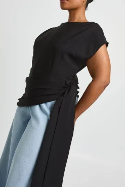 boohoo Haut Grande Taille Encolure Oblique Avec Drapé Noué Sur Le Côté<Femme Tops