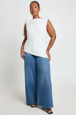 boohoo Haut Grande Taille En Maille Slinky Mate À Col Montant Avec Nœud À L'épaule<Femme Tops