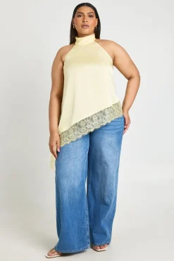 Haut Grande Taille En Satin Col Montant Avec Bordure En Dentelle