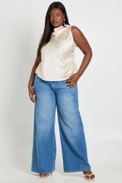 boohoo Haut Grande Taille En Satin Drapé Avec Fronces Latérales<Femme Satin Et Dentelle|Tops