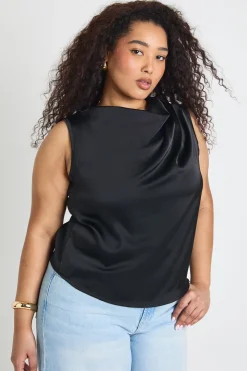 Haut Grande Taille en Satin Martelé à Col Bénitier