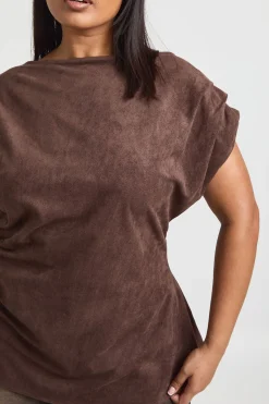 Haut Grande Taille En Synthétique À Manches Courtes Froncé
