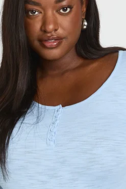 Haut Grande Taille En Tissu Chiné Transparent À Manches Longues Avec Encolure Dégagée Et Boutonnage