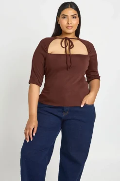 boohoo Haut Grande Taille À Manches 3/4 Avec Nœud Devant<Femme Looks Chocolat|Tops