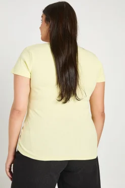 Haut Grande Taille À Manches Courtes Côtelé Avec Col Henley Contrasté À Boutons