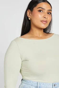 boohoo Haut Grande Taille Manches Longues Col Bateau Seconde Peau<Femme Tops