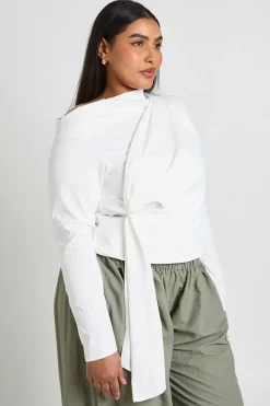 Haut Grande Taille À Manches Longues Avec Encolure Asymétrique Et Drapé
