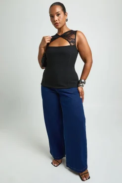 boohoo Haut Grande Taille À Panneau De Dentelle Torsadée<Femme Satin Et Dentelle|Tops