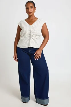 Haut Grande Taille À Rayures Avec Fermeture À Crochets Et Taille Cintrée À Manches Courtes