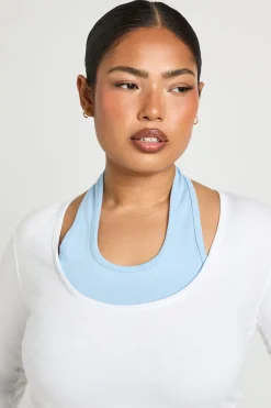 Haut Grande Taille Superposé 2-en-1 Avec Col Licou Contrasté
