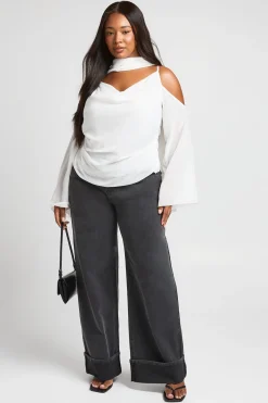 Haut Grande Taille Transparent À Col Bénitier Avec Détail Foulard