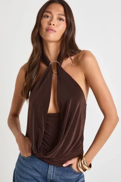 Haut halterneck à double couche Slinky avec anneau en O et détail col drapé