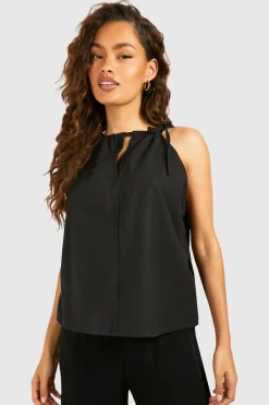 boohoo Haut à l'aspect lin à fines bretelles<Femme Tops