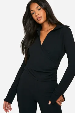 boohoo Haut long crinkle wrap et pantalon flare coordonné<Femme Ensembles