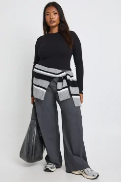 Haut longline ajusté à manches longues en côtes Plus Basic