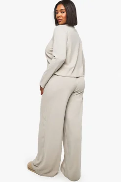 boohoo Haut à manches cardigan côtelé avec boutons et pantalon coordonné<Femme Ensembles