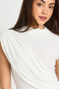 boohoo Haut À Manches Courtes Avec Détail Cache-cœur Soyeux<Femme Tops