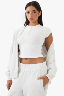 DSGN Studio Haut à Manches Courtes Brodé avec Détail Boutonné<Femme Dsgn Studio|Tops