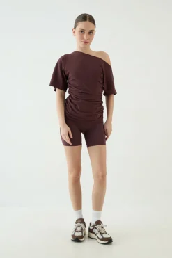 Haut À Manches Courtes Dsgn Studio Épaules Dénudées Avec Taille Cintrée