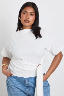 boohoo Haut À Manches Courtes En Crêpe Avec Encolure Montante, Ceinture À Détail Doré<Femme Tops