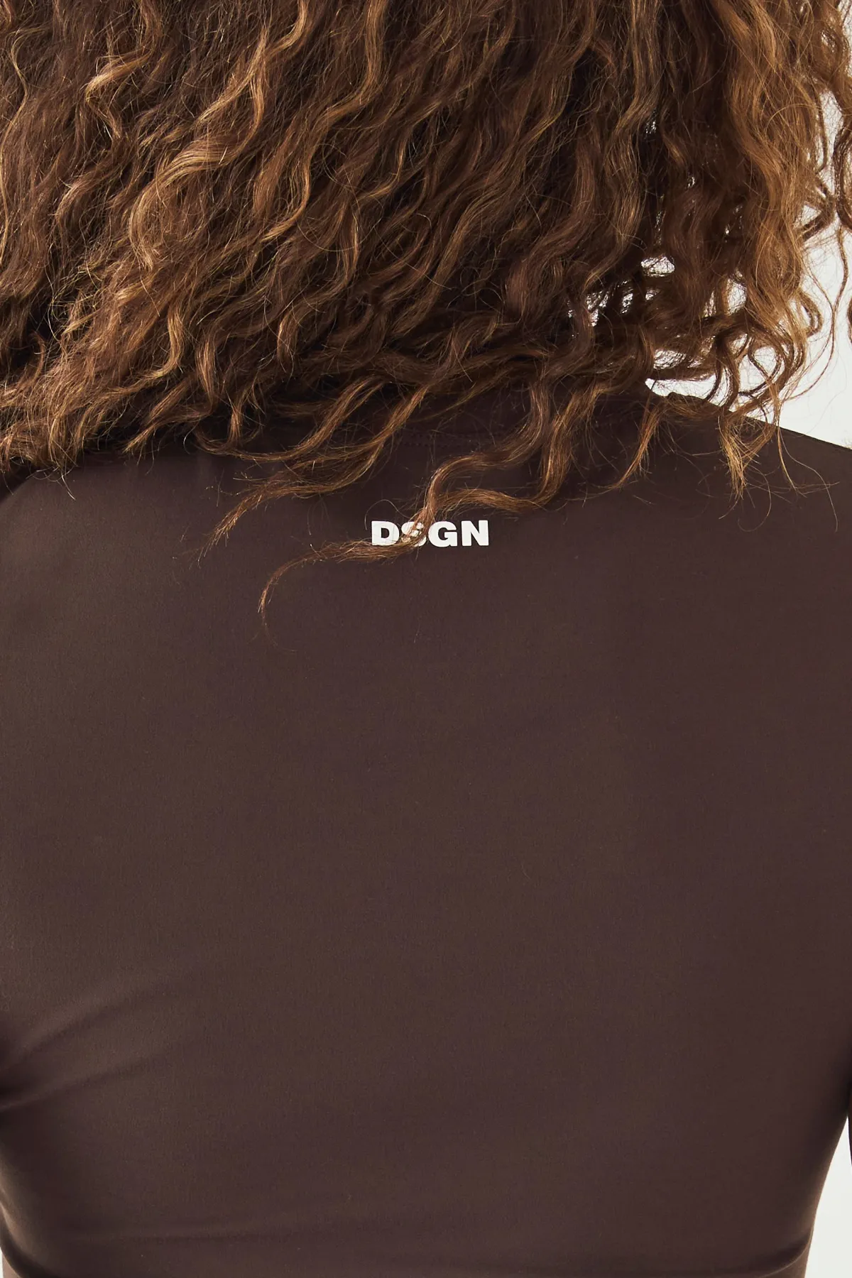 DSGN Studio Haut À Manches Courtes Sculptant<Femme Vêtements De Sport|Dsgn Studio