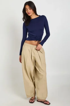 boohoo Haut À Manches Longues Avec Détail Froncé Et Ceinture À Nouer<Femme Tops