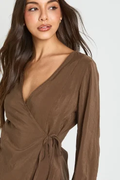 boohoo Haut À Manches Longues Cache-cœur Avec Ceinture À Nouer À La Taille<Femme Tops