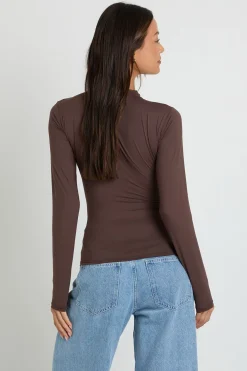 boohoo Haut À Manches Longues Col Rond Ajusté Effet Seconde Peau Tall<Femme Tops