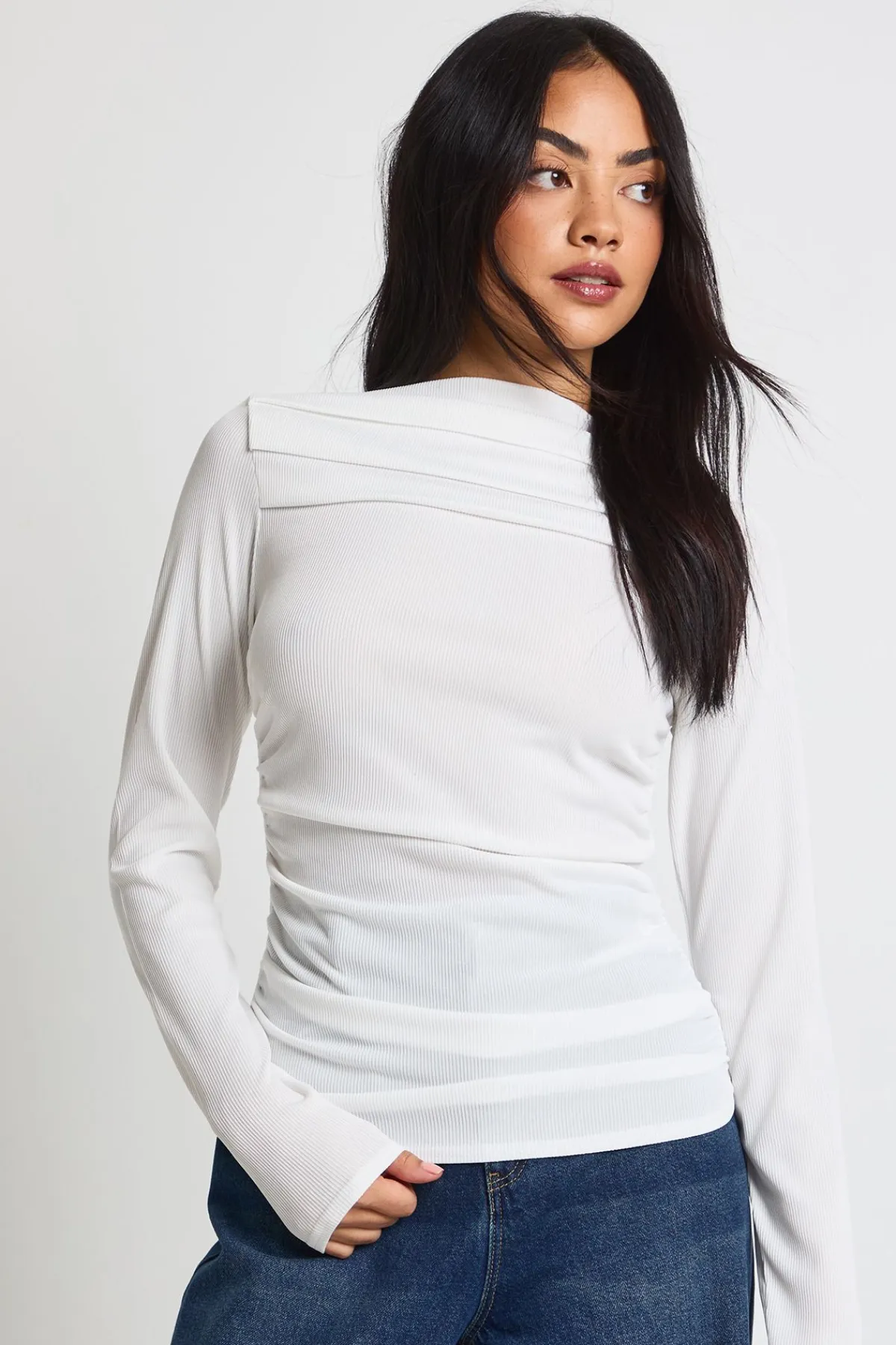boohoo Haut à manches longues côtelé avec devant drapé<Femme Tops